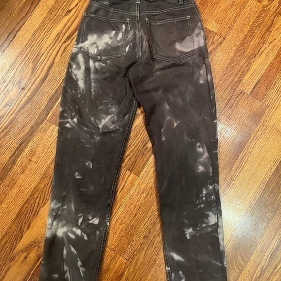 Calvin Klein Jeans Distressed Splatter Jeans Women's Size 1 - Picture 2 of 6
